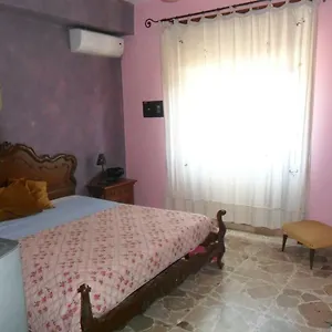 Bed and breakfast Pinkhouse